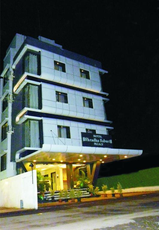 Hotel Shradha Saburi Palace Shirdi Exteriör bild
